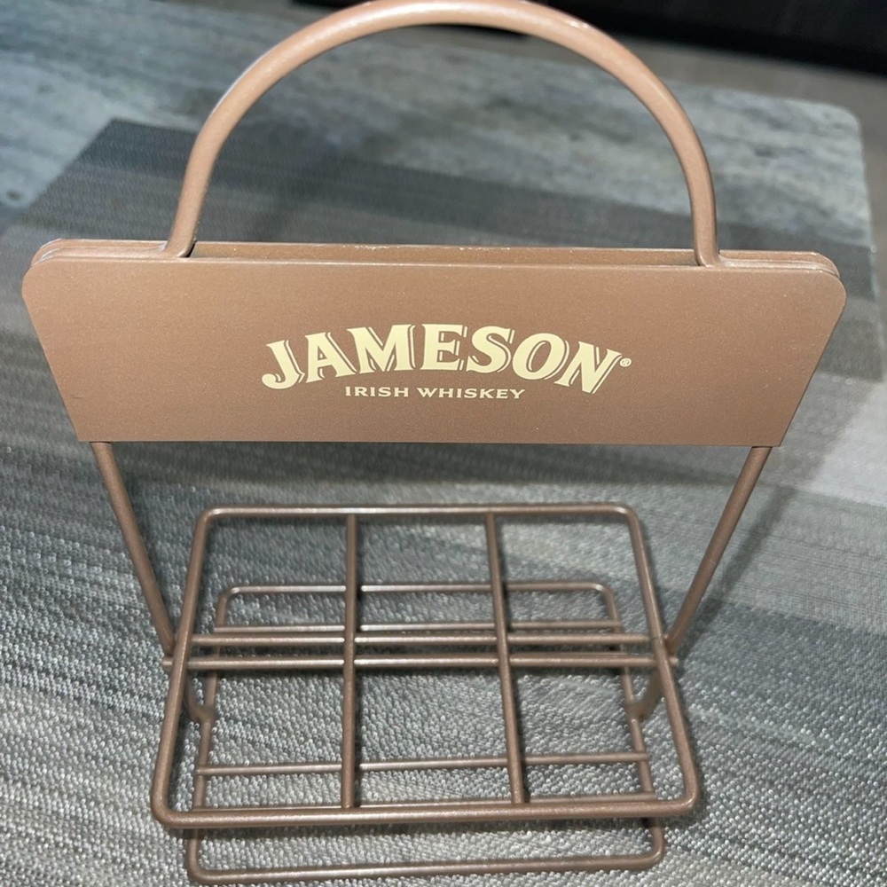 Metal tray